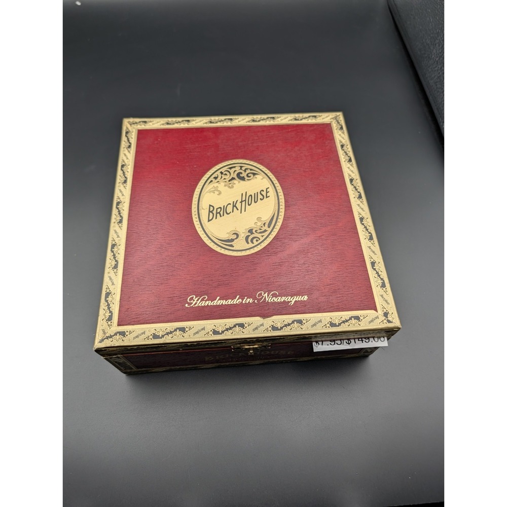 Brick House Churchill Hand Made Empty Wooden Cigar Box Humidor With Clasp